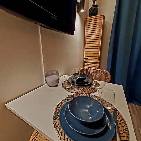 Monaco A 50m, Neuf, Clim Et Wifi Apartment *