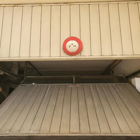Monaco A 50m, Neuf, Clim Et Wifi Appartement *